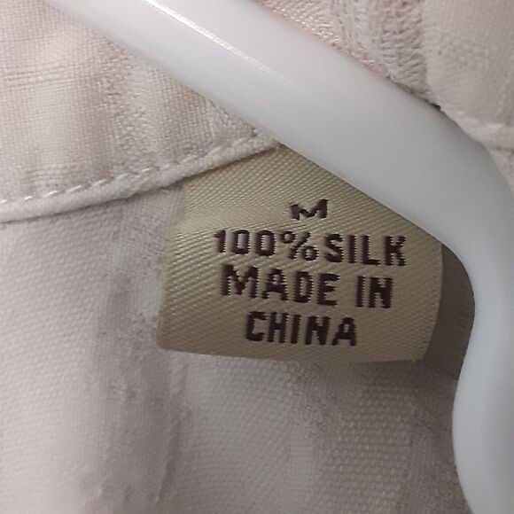 Tommy Bahama Mens M Bamboo Print 100% Silk Hawaiian Shirt Ultra Premium Rum - Picture 6 of 9